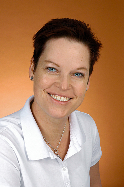 Frau Susanne Straubel